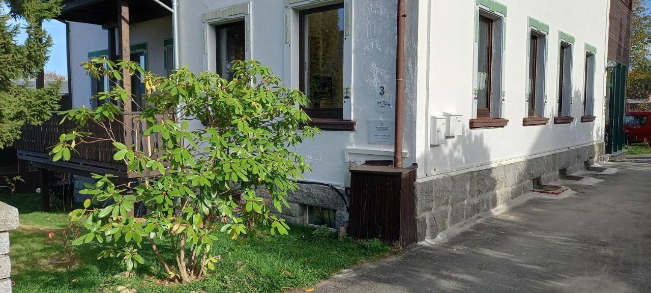Familienfreundliche Ferienwohnung Erzgebirge Schneeberg  Exteriér fotografie