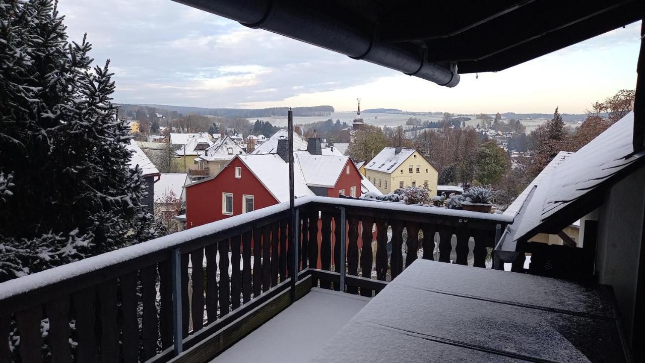 Familienfreundliche Ferienwohnung Erzgebirge Schneeberg  Exteriér fotografie